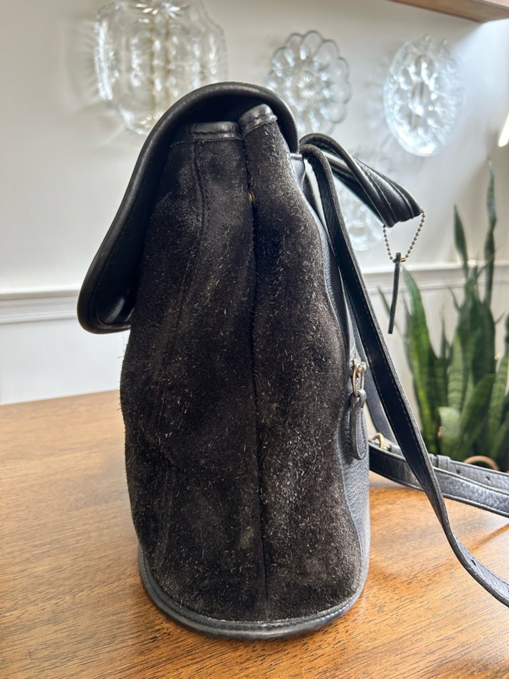Vintage COACH Berkeley Black Suede Leather Convertible Backpack  9016 - Picture 6 of 10